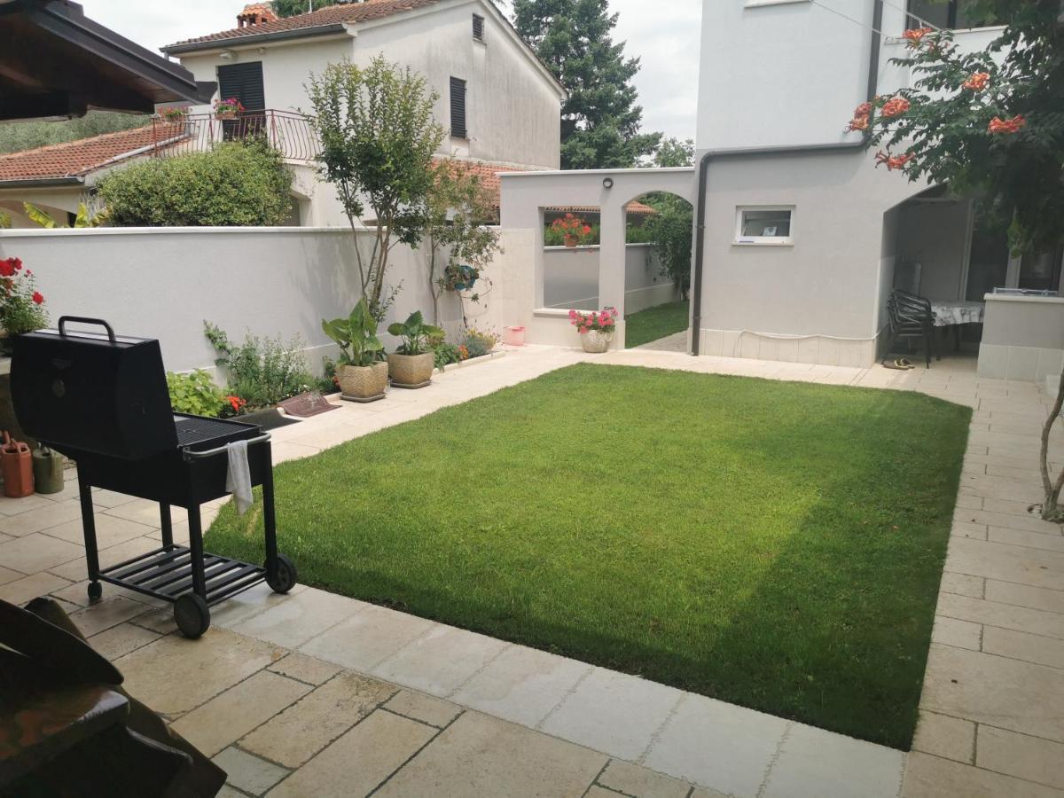 Apartments Slisko Poreč Kültér fotó