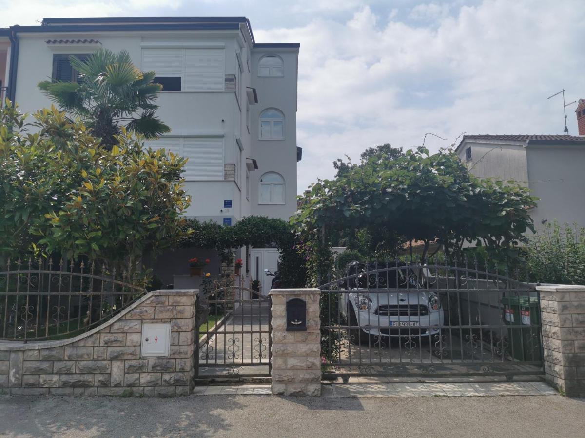 Apartments Slisko Poreč Kültér fotó