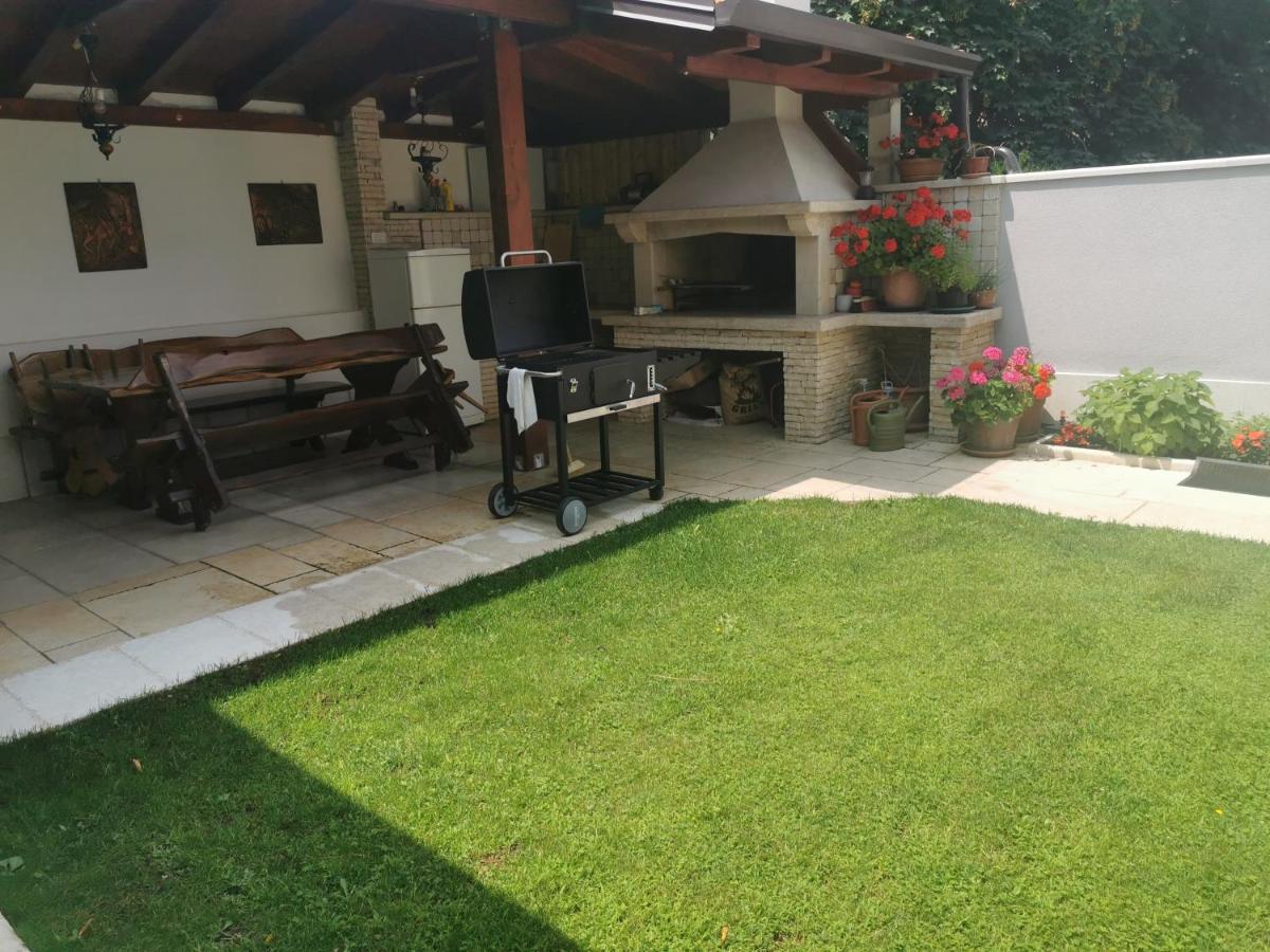 Apartments Slisko Poreč Kültér fotó