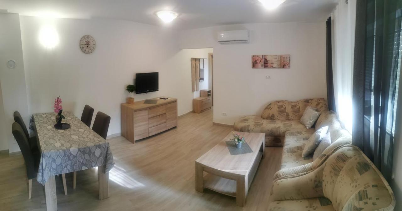 Apartments Slisko Poreč Kültér fotó